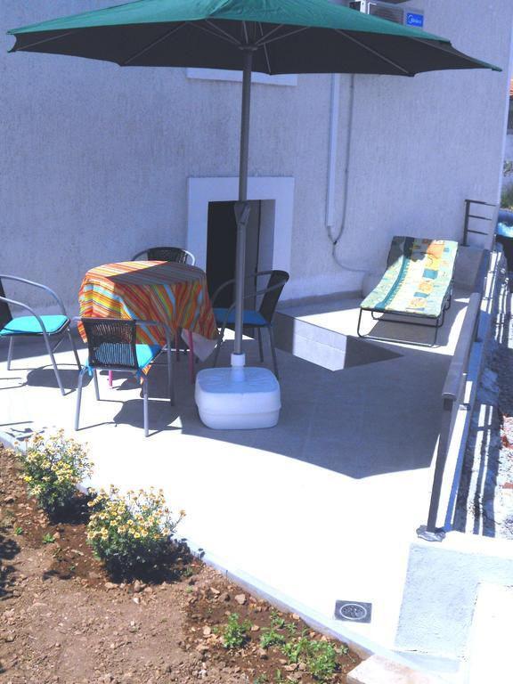 Apartment Andrija Vrbnik Kültér fotó