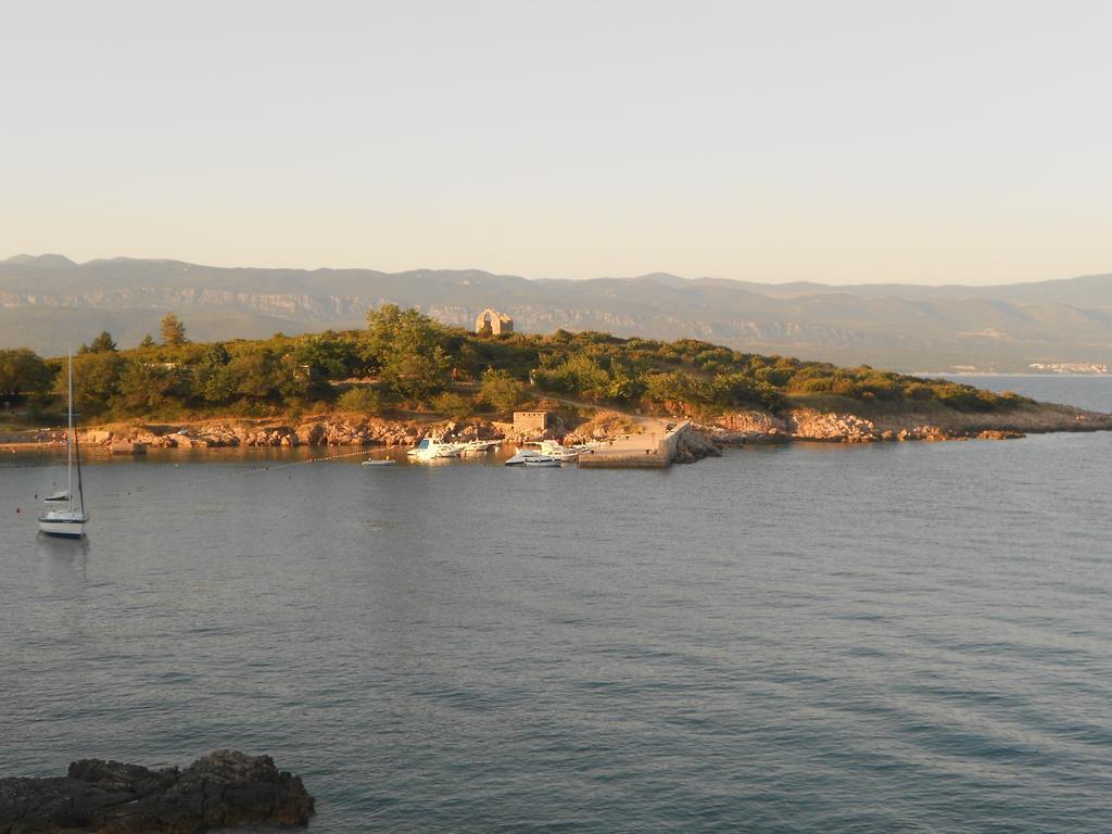 Apartment Andrija Vrbnik Kültér fotó