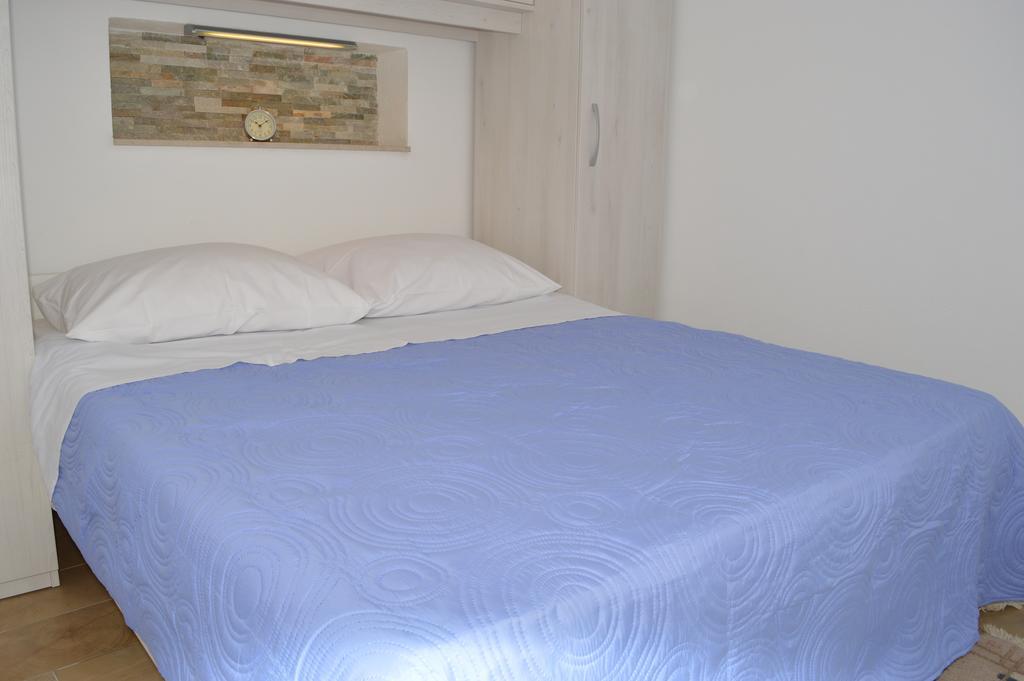Apartment Andrija Vrbnik Kültér fotó