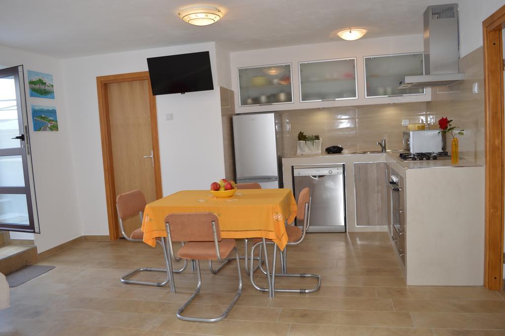 Apartment Andrija Vrbnik Kültér fotó