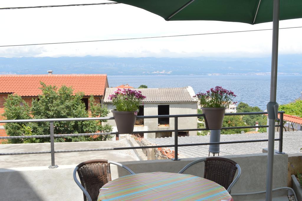 Apartment Andrija Vrbnik Kültér fotó